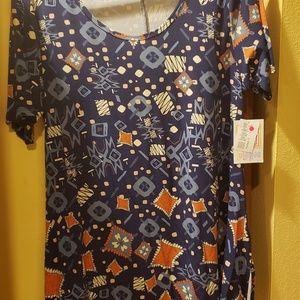 LuLaRoe L Perfect T